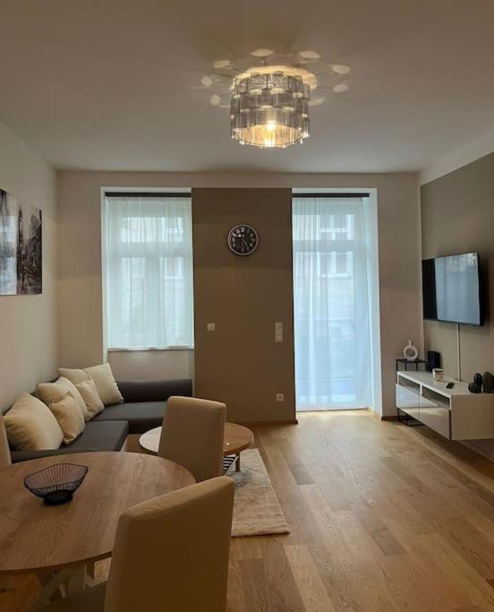 New Design Wohnung-Wien المظهر الخارجي الصورة