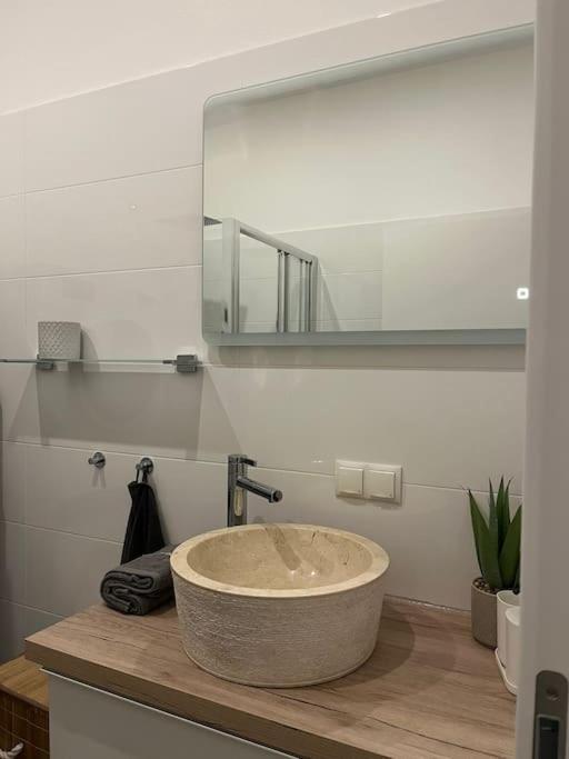 New Design Wohnung-Wien المظهر الخارجي الصورة